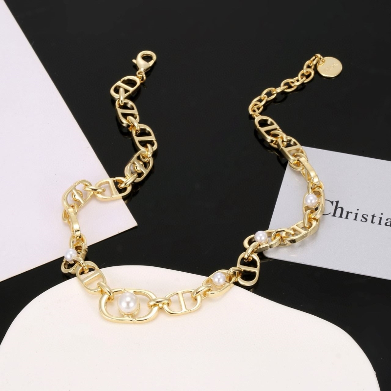 chr1st1an D10r necklaces